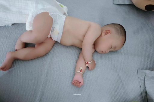 莱州孕妇快生了肚子疼